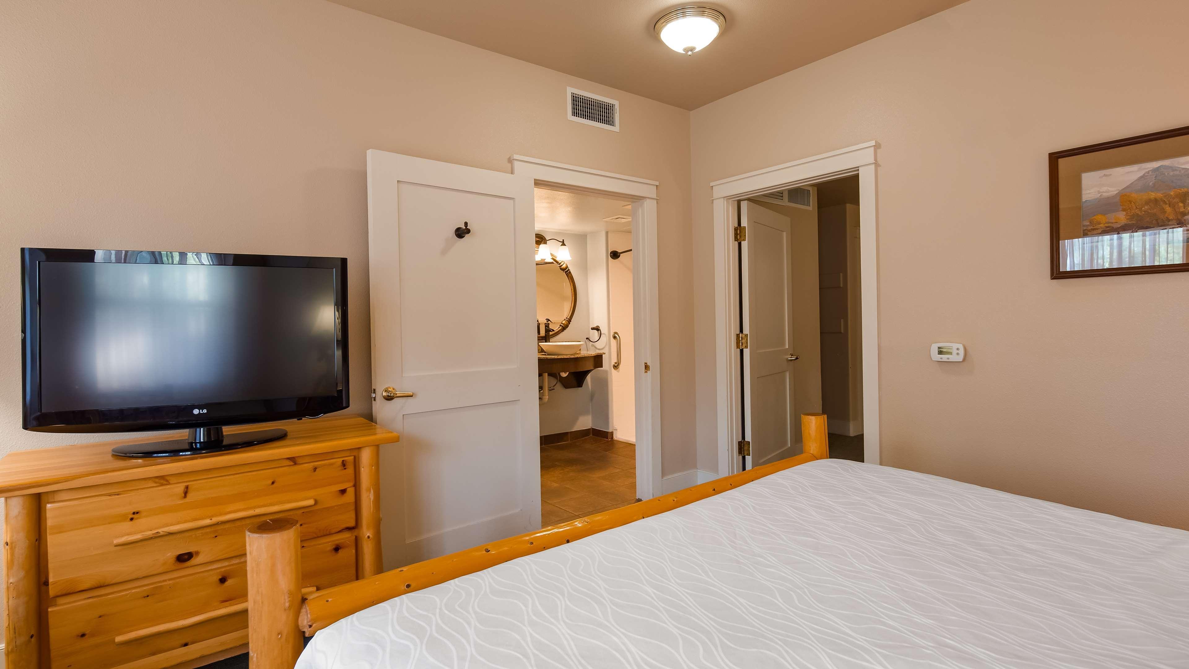 Best Western Plus Plaza Hotel Термополис Экстерьер фото