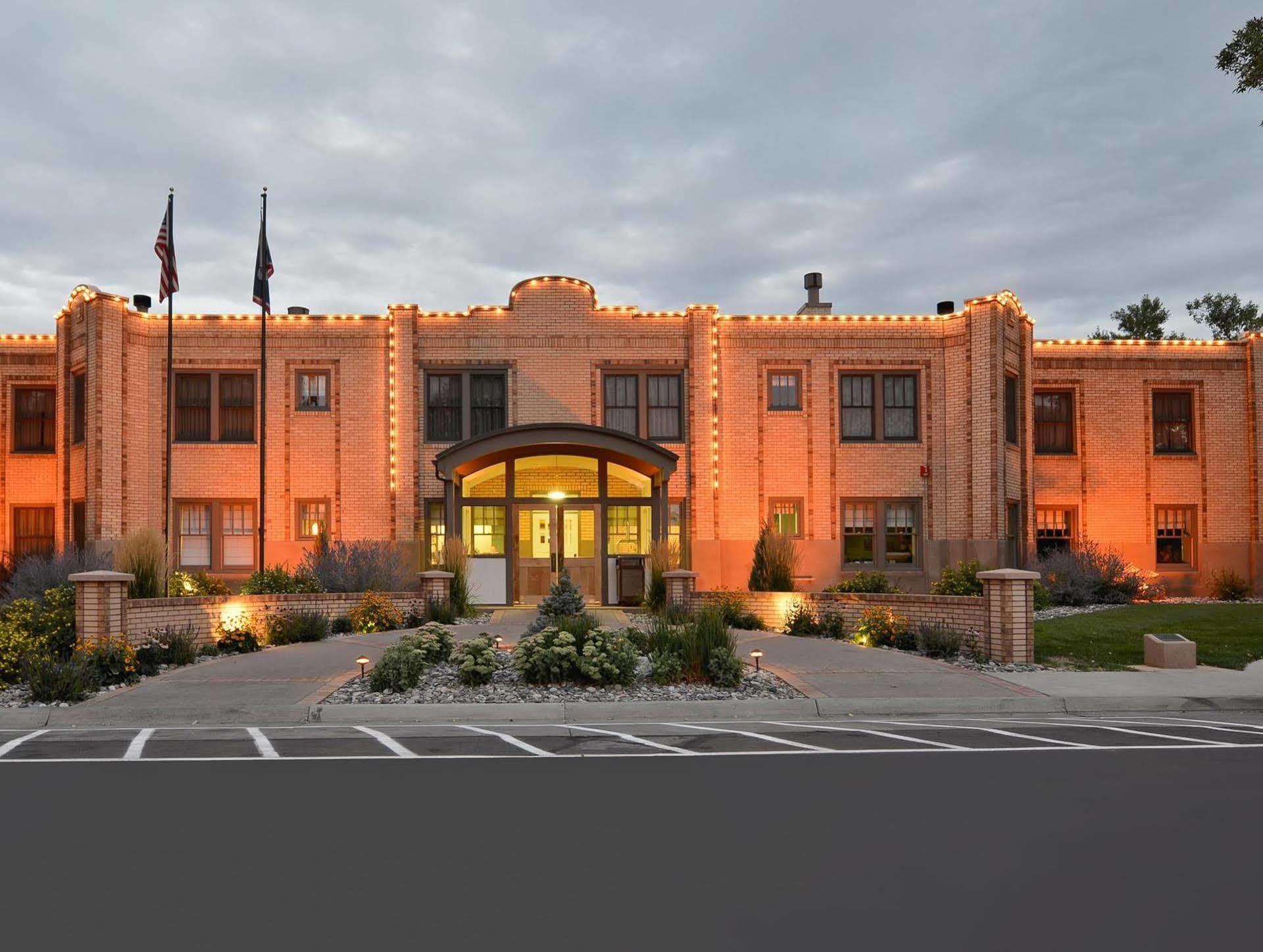 Best Western Plus Plaza Hotel Термополис Экстерьер фото